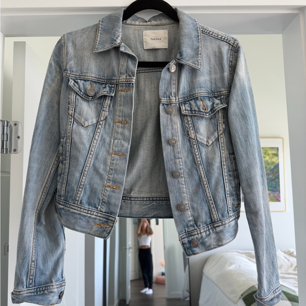 ARITZIA JEAN JACKET SMALL